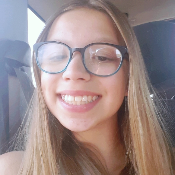 Meet your Posher, Robin - Picture 4 of 5